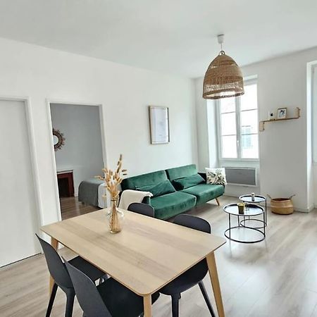 Superbe Appartement 2 Chambres Au Coeur De По Экстерьер фото